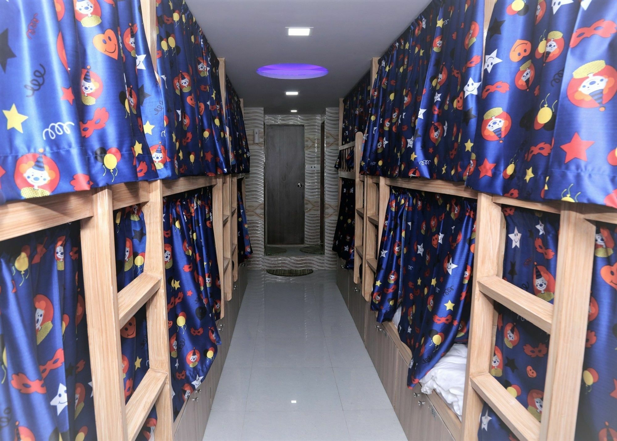 Delta Dormitory Bombaim Exterior foto